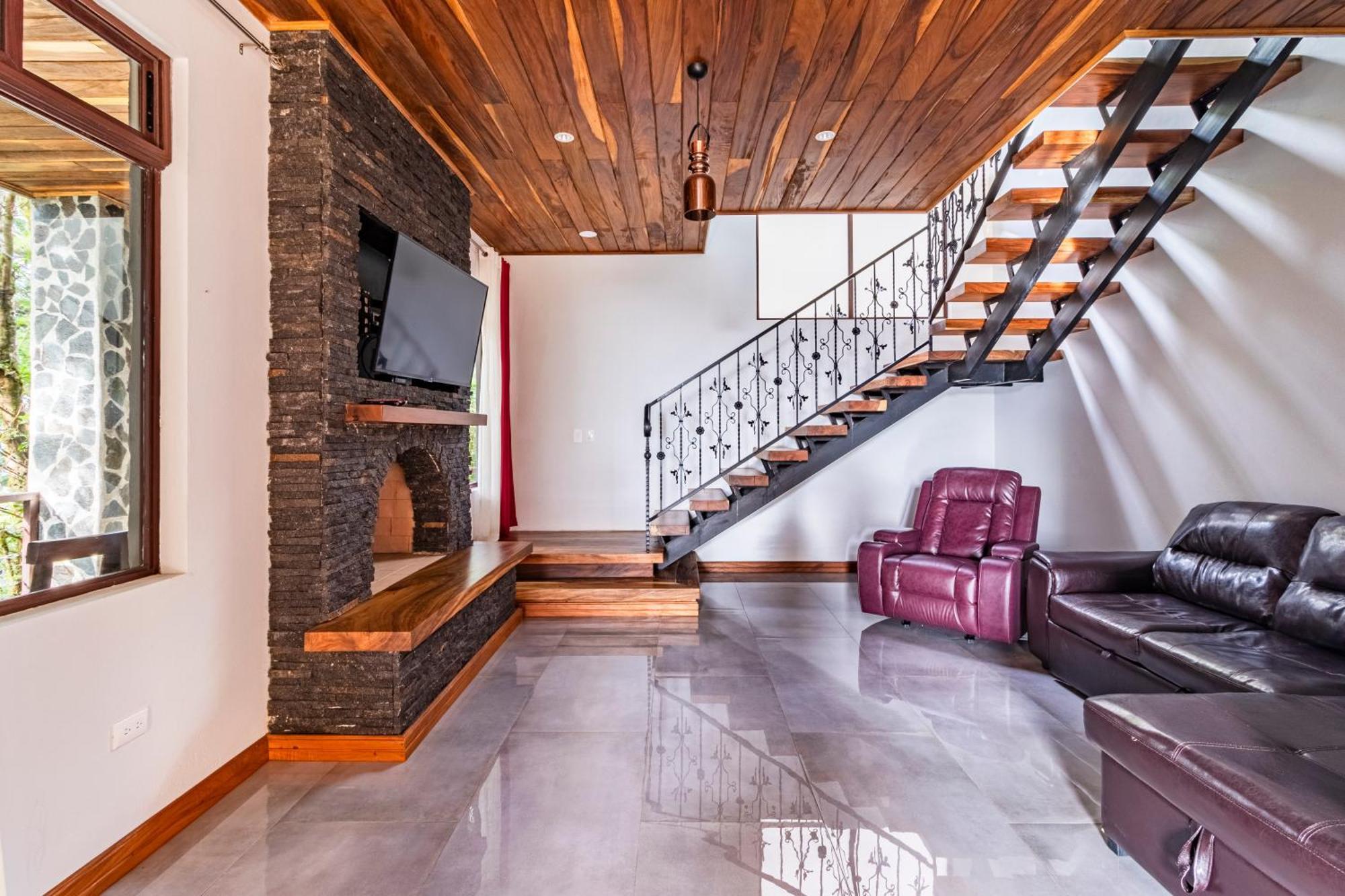 Cougar Monteverde Εξωτερικό φωτογραφία